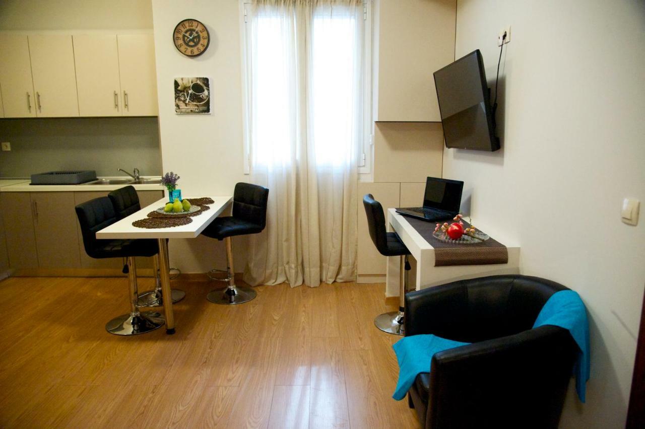 Appartamento Stylish And Elegant Apts Atene Esterno foto